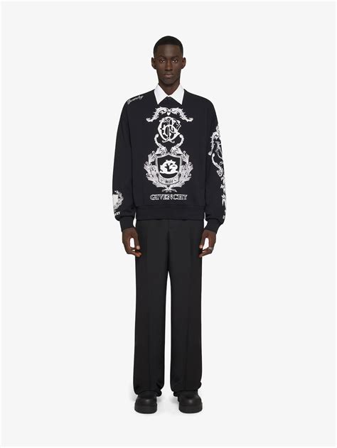 givenchy pullover preis|Givenchy crest sweatshirt.